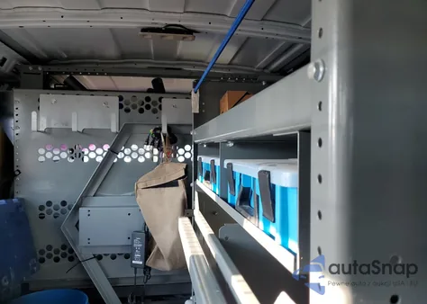 2017 Chevrolet Express G2500 из США, поврежденный, VIN 1GCWGAFF2H1274698